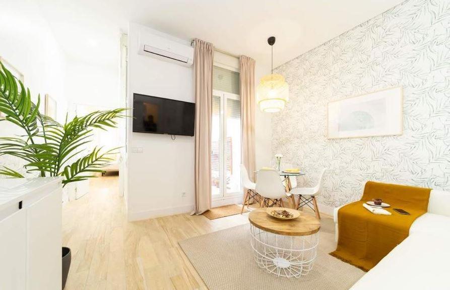 Apartament Fuencarral Madryt Zewnętrze zdjęcie